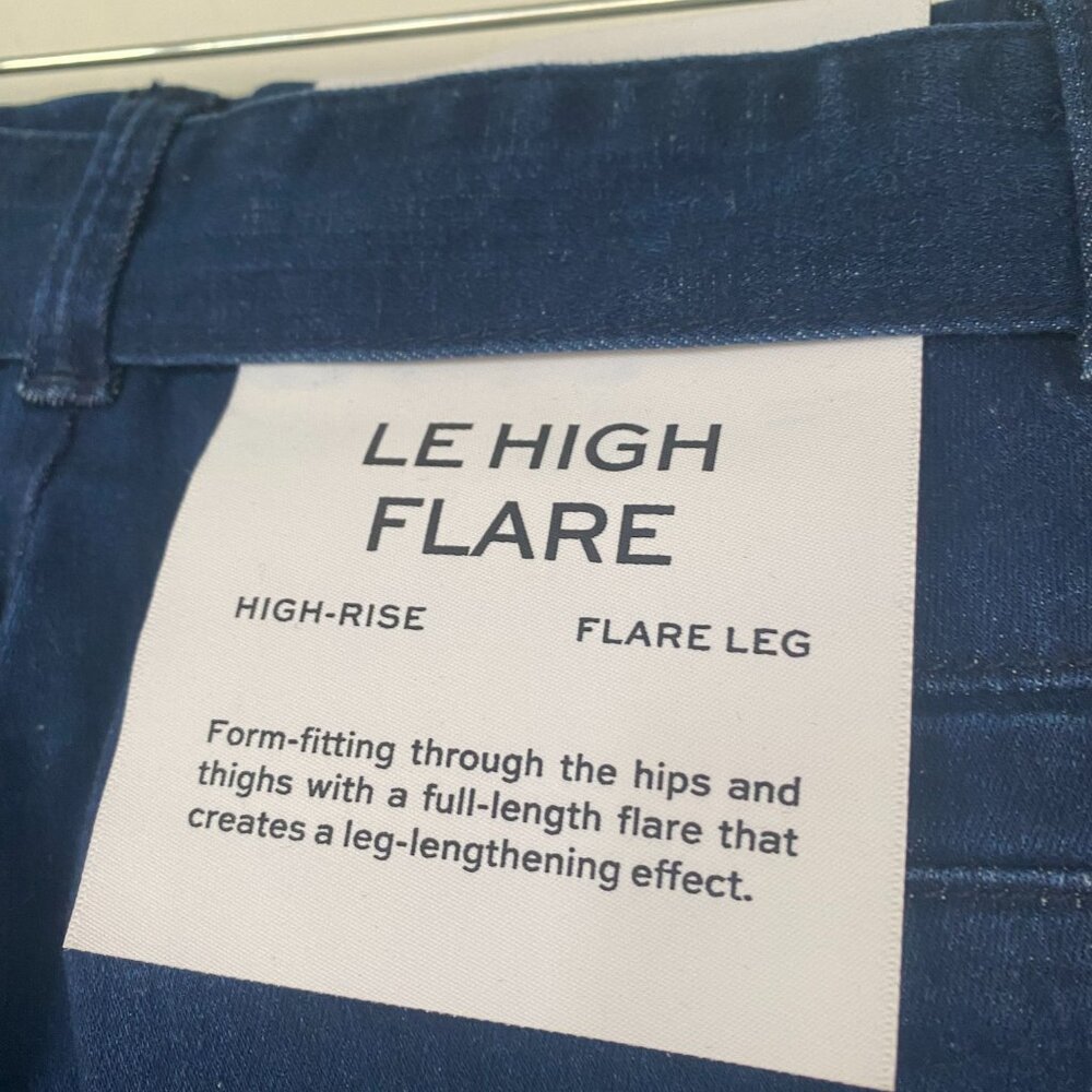 FRAME Le High Flare medium/dark wash jeans with D-ring belt - Picture 14 of 14